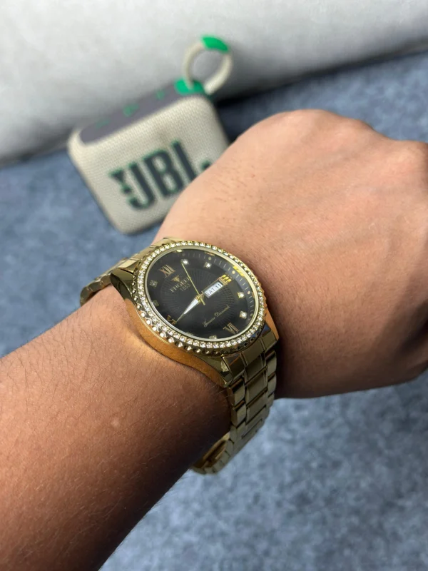 ✨ FNGEEN S888 All Gold Black – Luxury Meets Precision - Image 2